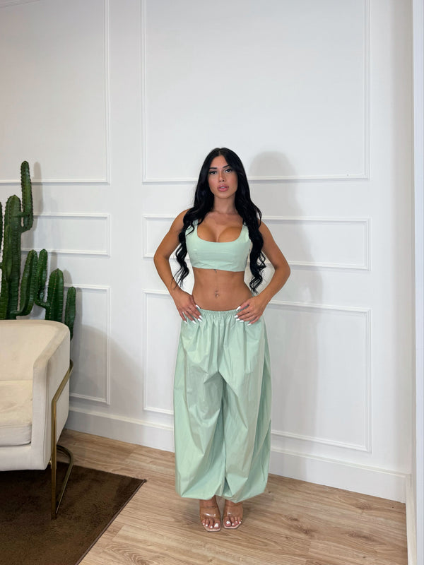 SET JUST WEST MENTA